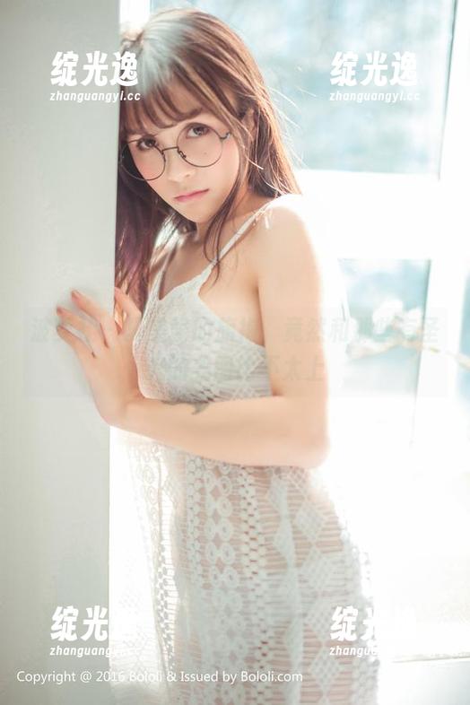 波萝社 - 夏美酱的旗袍，竟然和那些有圣光的美图比不太上