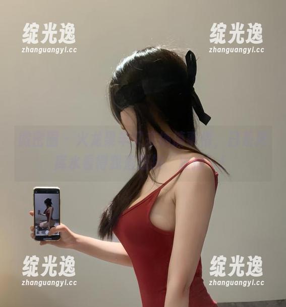 微密圈 - 火龙果羊又来搞搞事情，日系死库水看得我直想按‘重播’！
