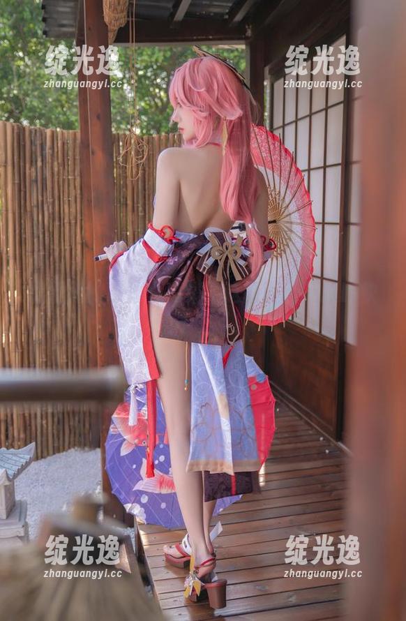 焖焖碳的灰丝写真集：这画面…我眼睛快受不了了！