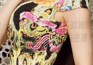 爱尤物 – 美腿私拍，李丽莎的独特视角，谁来帮忙解读这腿间的密语？