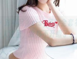 爱蜜社 – 对不起，sisy思的全套礼服太引人注目，我移不开眼了。