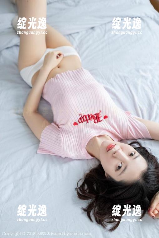 爱蜜社 - 李李七七喜喜浴室图集：一不小心，双眼就被洗礼了。