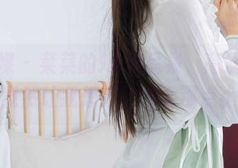 物恋传媒 – 菜菜的JK作品集，高清到让人恍惚，竟然让我想起了当年那点小秘密。