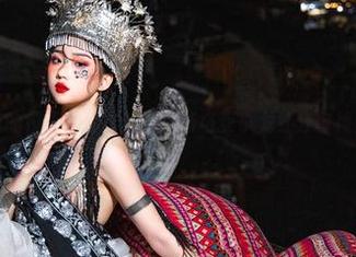 图片里的校服奇趣时刻：瓦斯塔亚小龙虾分享神评论！