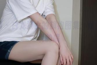 微密圈 – 白龙猫女的旗袍图集：优雅，她说的哦