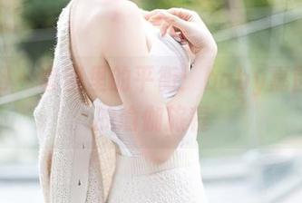 秀人网 – 套图里的平衡：baby嘉茵和她的瑜伽旅程