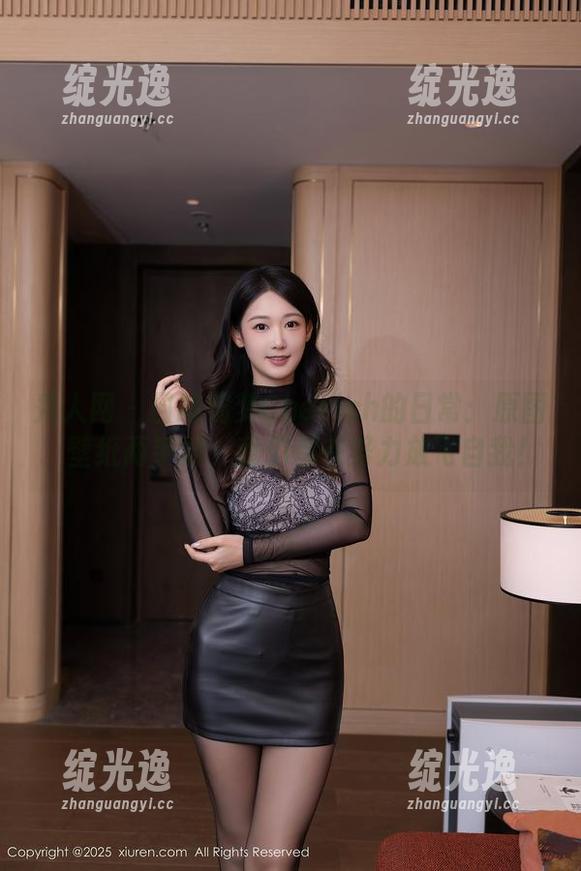 秀人网 - 目睹绮梦Cherish的日常：原图、壁纸两手抓，我们都在努力放飞自我！