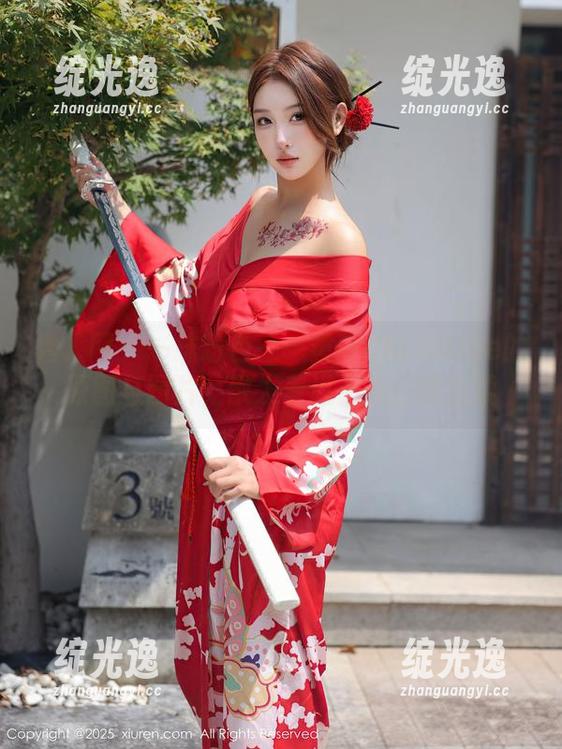 秀人网-黄可Christine 秀人网 - 一抹粉色——黄可Christine的原图与图片,散发着说不出口的温柔
