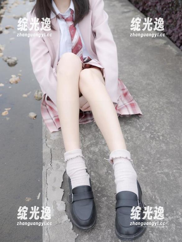 紧急企划 - 樱樱樱可又来了！图库里最具人气的肉丝，脑海里不自觉浮现烤肉想象。