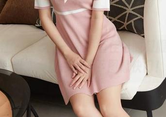 蜜桃社 – 在线来一发，唐佳怡的制服图片一出，大家都得停下图像快门！