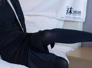 袜啵啵 – 精选高跟鞋，糯米的腿在闪闪发光。