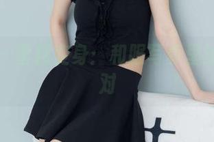 袜啵啵 – 雪糕变身：和服写真里的时髦派对