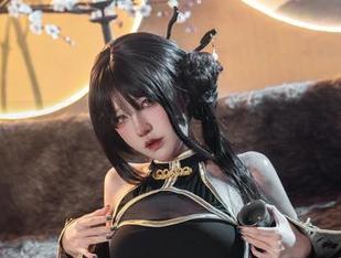 阿薰kaOri的定制制服，看了一次想再来看一次
