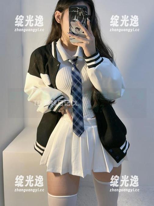 微密圈 - 陈佩奇，新风格的图库更新，谁来比拟这份独特？