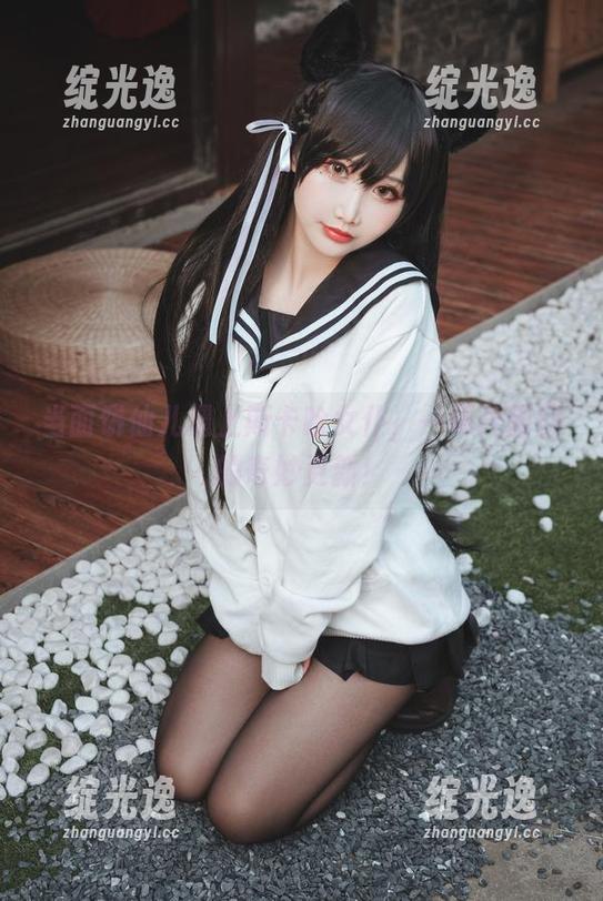 面饼仙儿 当面饼仙儿遇上斯卡哈女仆,一场捏面团的奇妙更新!