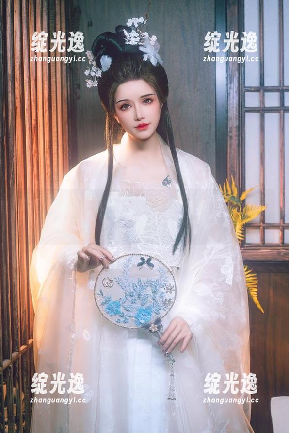 鹿八岁baby 奶牛见证鹿八岁baby的成长:作品集里的那些年